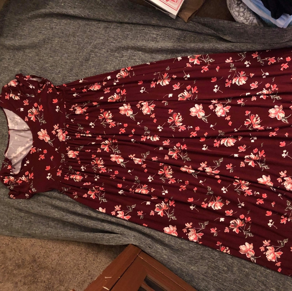 maternity floral dress - Picture 2 of 3